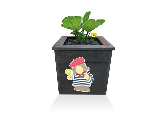 Madam Cholet Planter Front View Close Up