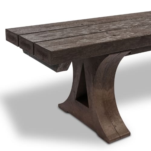 Moulded Backless Bench Close Up