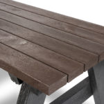 Plaswood hero junior picnic table detail