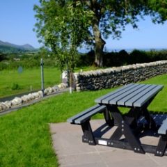 Plaswood recycled plastic benches Pant du Vineyard