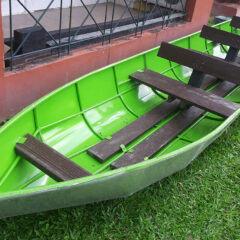 Plaswood recycled plastic seating boat