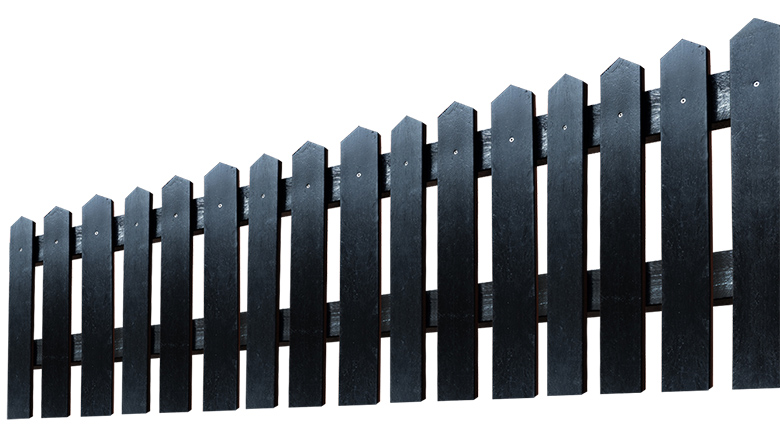 Fence from recyclable materials